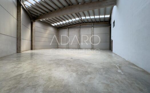 Nave Industrial en Alquiler en Prado del Espino de 1.613 m²