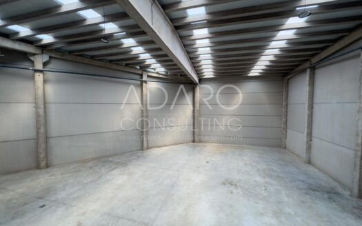 Nave Industrial en Alquiler en Prado del Espino de 1.613 m²