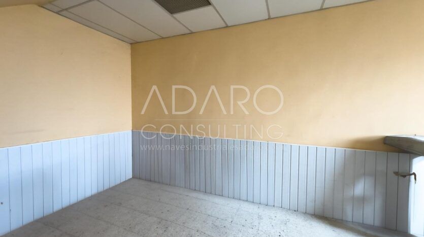 Nave Industrial en Alquiler en Móstoles de 633 m²
