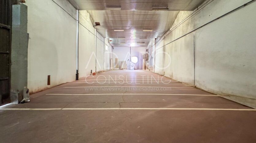 Nave Industrial en Alquiler en Móstoles de 633 m²