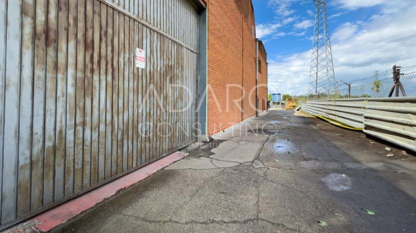 Nave Industrial en Alquiler en Móstoles de 633 m²