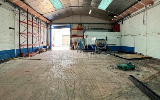 Nave Industrial en Alquiler en San Fernando de Henares de 1.053 m²
