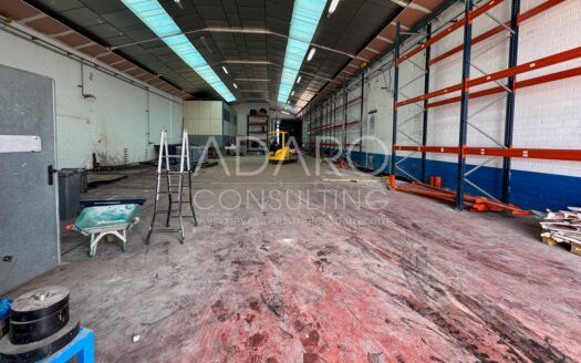 Nave Industrial en Alquiler en San Fernando de Henares de 1.053 m²