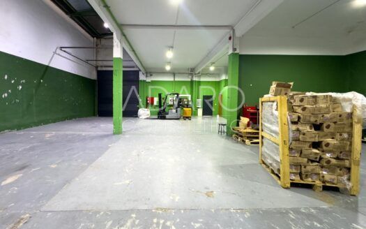 Nave Industrial Frigorífica en Venta en Alcorcón de 1.188 m²