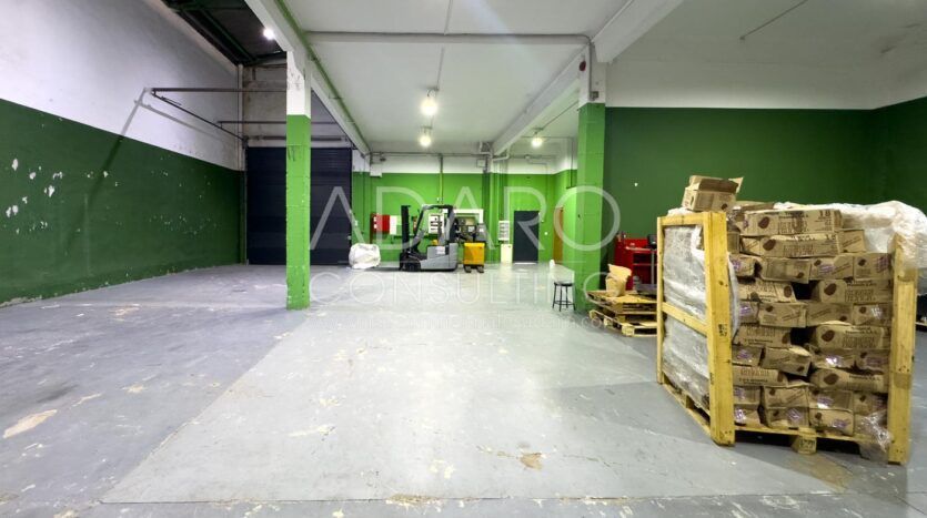 Nave Industrial Frigorífica en Venta en Alcorcón de 1.188 m²