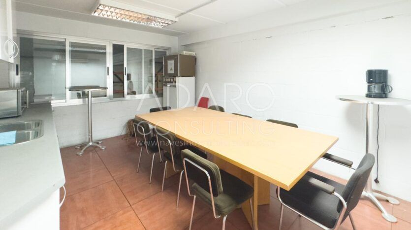 Nave industrial en Getafe de de 902 m²