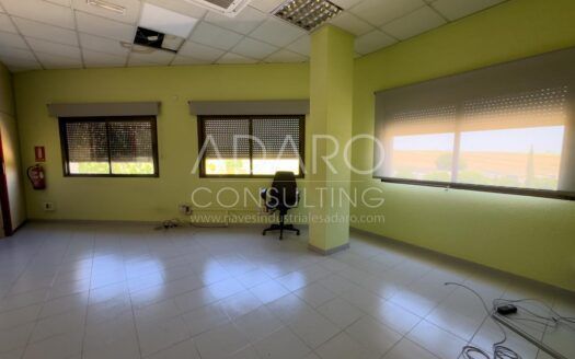 Nave Industrial en Alquiler en Fuenlabrada de 737 m²