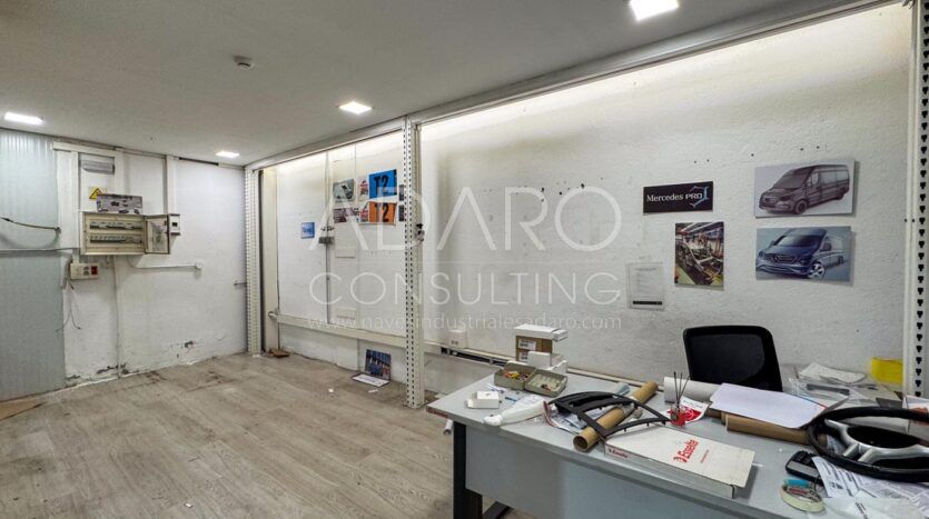 Alquiler de Nave Industrial en Fuenlabrada de 737 m2