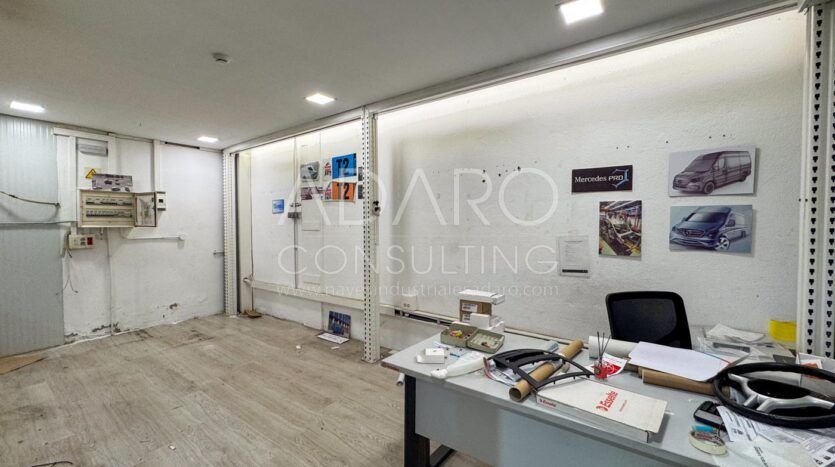 Alquiler de Nave Industrial en Fuenlabrada de 737 m2