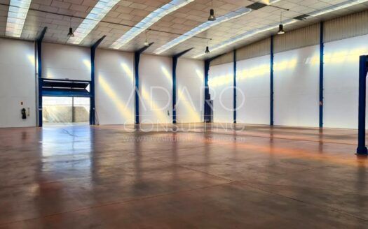 Nave Industrial en Alquiler en San Fernando de Henares de 1.360 m²