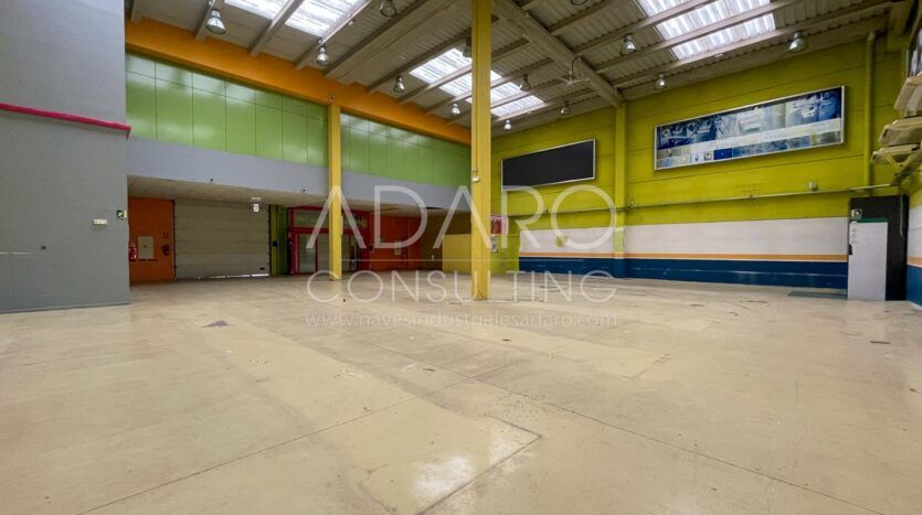 Nave Industrial en Alquiler en Leganés de 652 m²