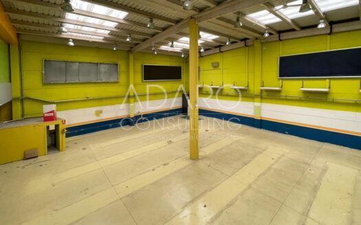 Nave Industrial en Alquiler en Leganés de 652 m²