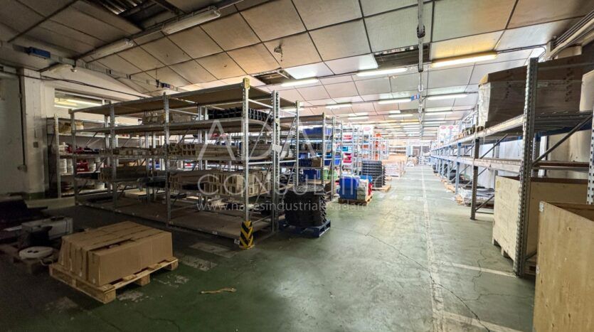 Nave Industrial en Alquiler en Leganés de 1.427 m²