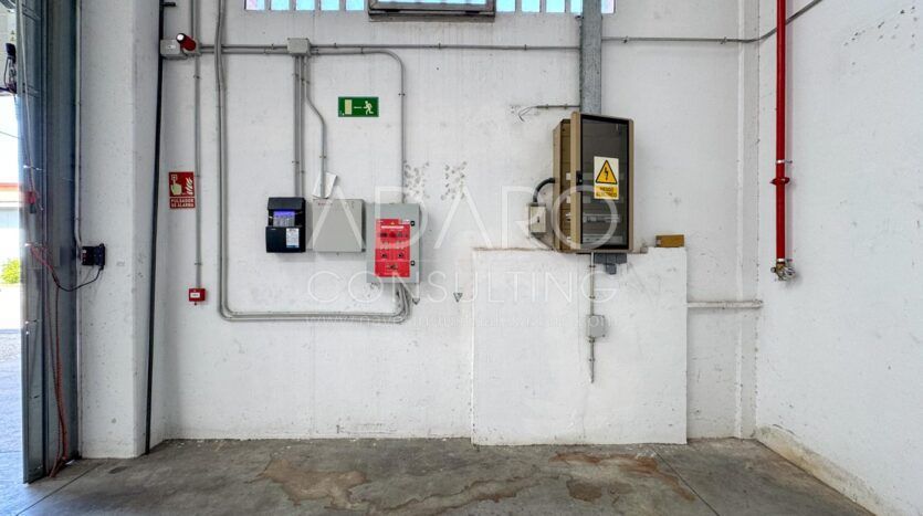 Nave Industrial en Alquiler en Alcalá de Henares de 1.015 m²