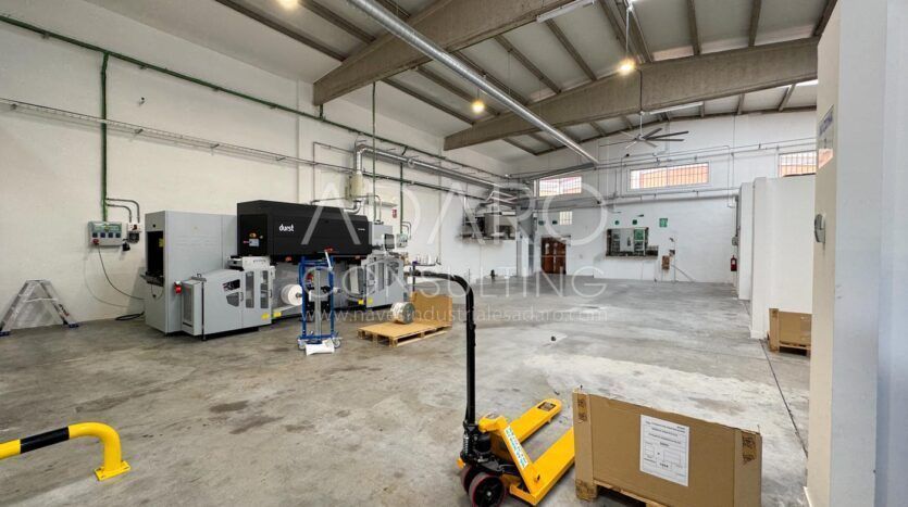 Nave Industrial en Alquiler en Alcalá de Henares de 1.620 m²