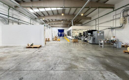 Nave Industrial en Alquiler en Alcalá de Henares de 1.620 m²