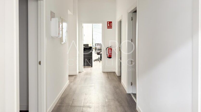 Nave Industrial en Alquiler en Alcalá de Henares de 1.620 m²