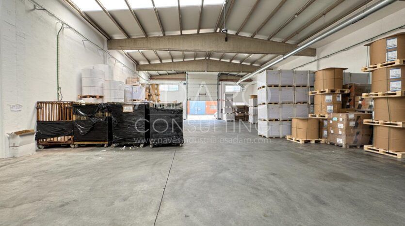 Nave Industrial en Alquiler en Alcalá de Henares de 1.620 m²