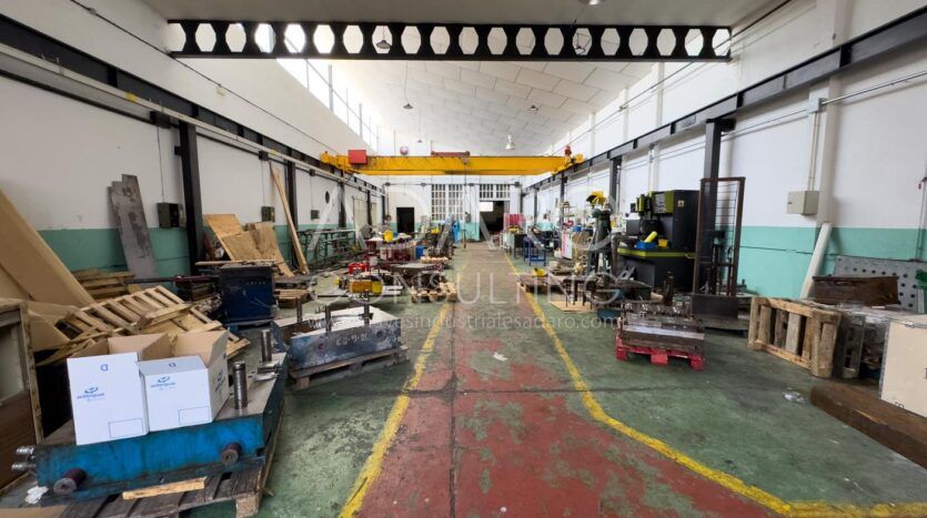 Nave Industrial en Venta en Torrejón de Ardoz de 522 m²
