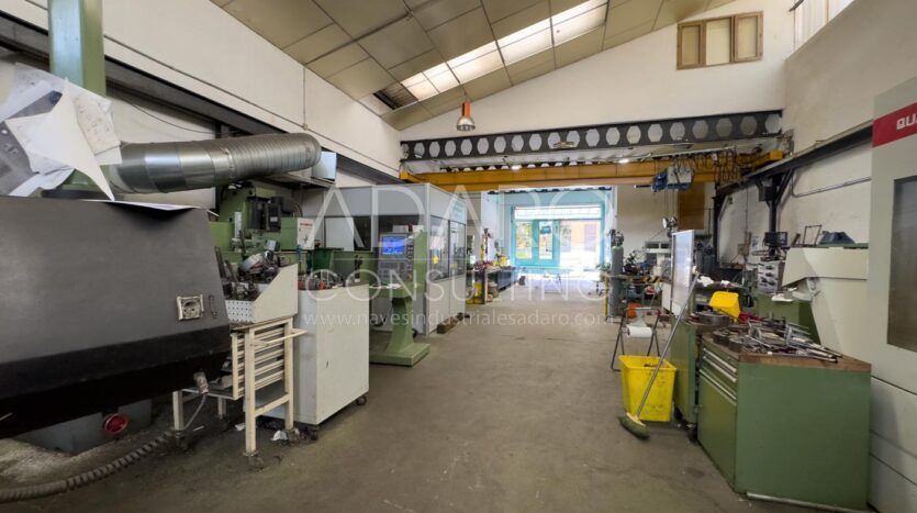 Nave Industrial en Venta en Torrejón de Ardoz de 522 m²