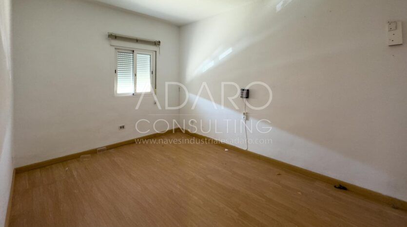 Nave Industrial en Venta en Torrejón de Ardoz de 522 m²