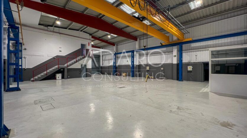 Nave Industrial en Alquiler en Torrejón de Ardoz de 841 m²