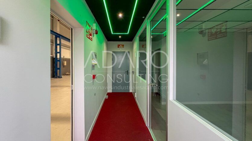Nave Industrial en Alquiler en Torrejón de Ardoz de 841 m²
