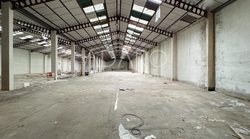 Venta de Nave Industrial en Torrejón de Ardoz de 2.129 m²