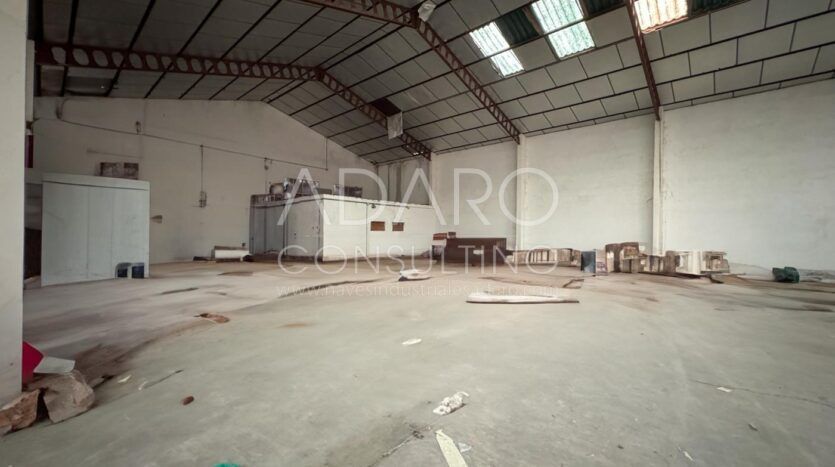 Venta de Nave Industrial en Torrejón de Ardoz de 2.129 m²