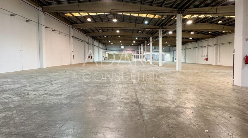 Nave Logística en Alquiler en Coslada de 2.524 m²