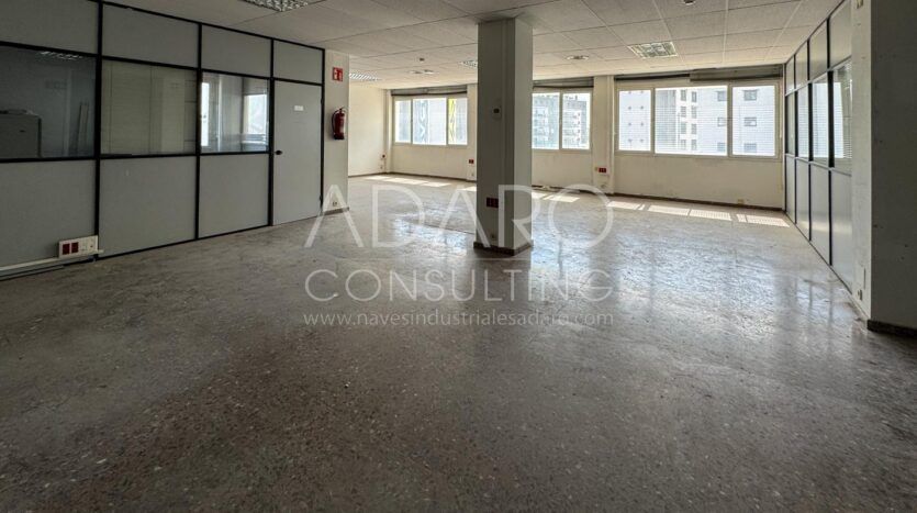 Nave Logística en Alquiler en Coslada de 2.524 m²