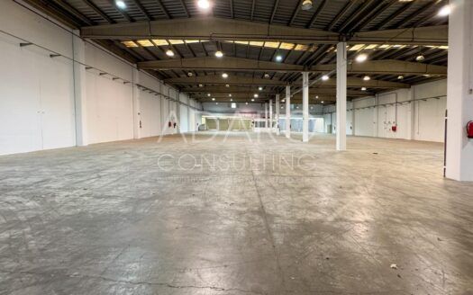 Nave Logística en Alquiler en Coslada de 1.976 m²