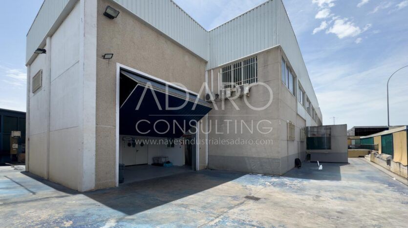 Nave Frigorífica en Venta en Móstoles de 633 m²