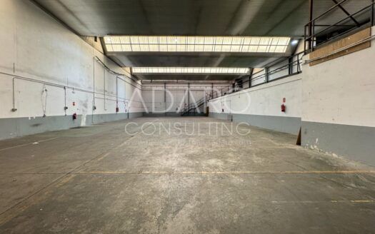 Nave Industrial en Alquiler en Vallecas de 1.203 m²