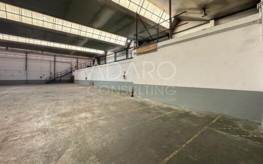Nave Industrial en Alquiler en Vallecas de 1.203 m²