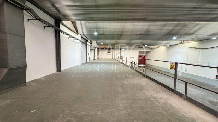 Nave Industrial en Alquiler en Vallecas de 1.203 m²