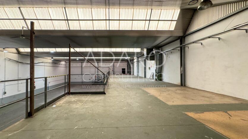 Nave Industrial en Alquiler en Vallecas de 1.203 m²