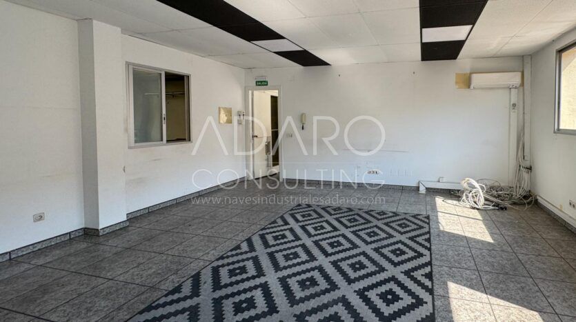 Nave Industrial en Alquiler en Vallecas de 1.203 m²