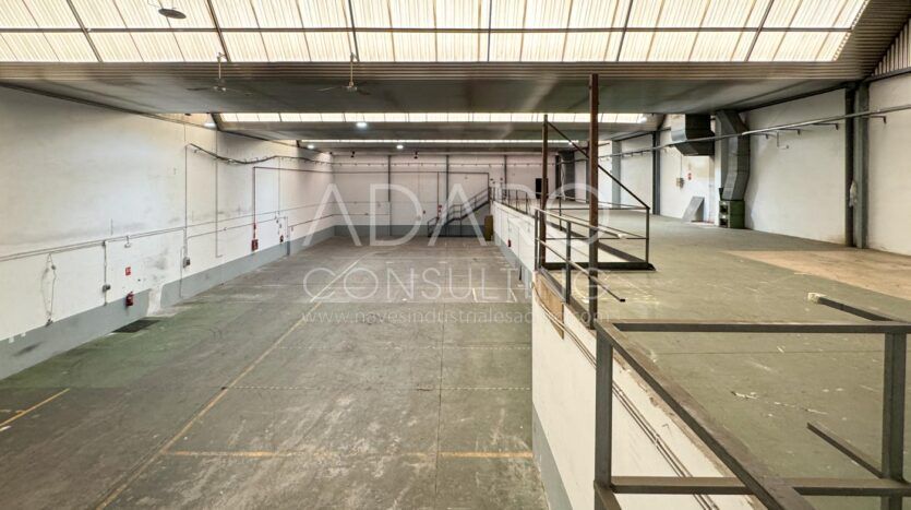 Nave Industrial en Alquiler en Vallecas de 1.203 m²