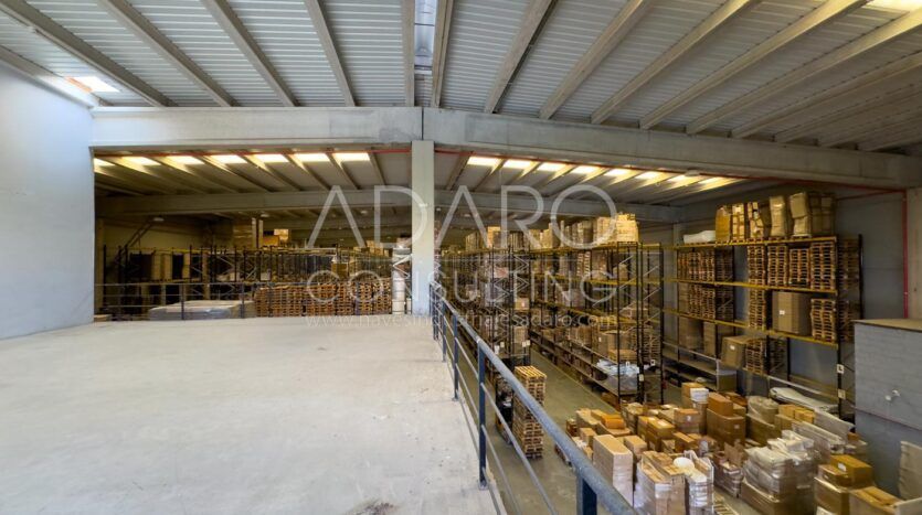 Alquiler de Nave Logística en San Agustín del Guadalix de 3.918 m2