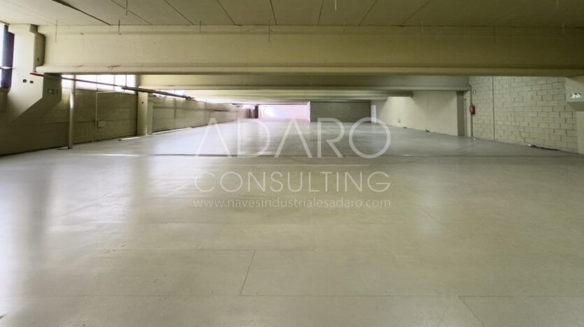 Alquiler de Nave Logística en San Agustín del Guadalix de 3.712 m²