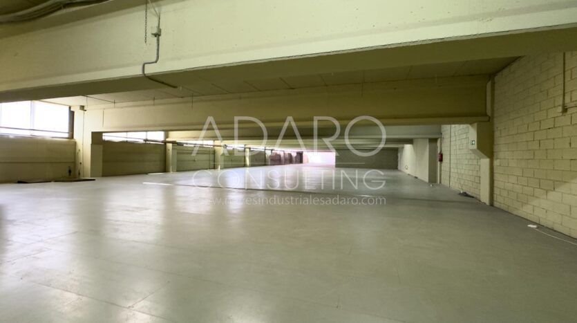 Alquiler de Nave Logística en San Agustín del Guadalix de 3.712 m²