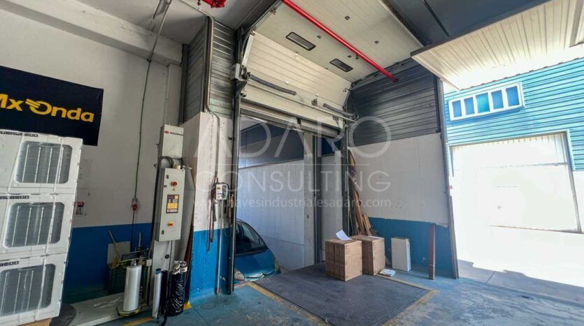 Nave industrial en venta en Cabanillas del Campo 780.000 €
