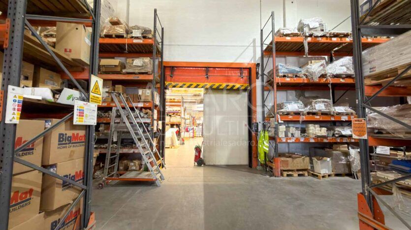 Alquiler de Nave Industrial en Getafe 7081 m²