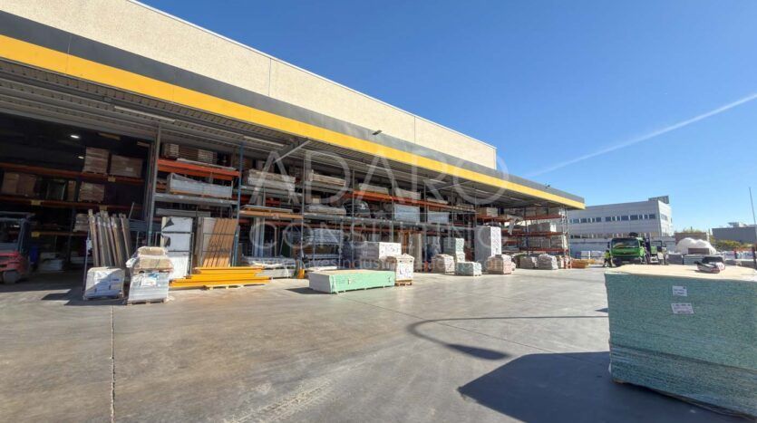 Alquiler de Nave Industrial en Getafe 7081 m²