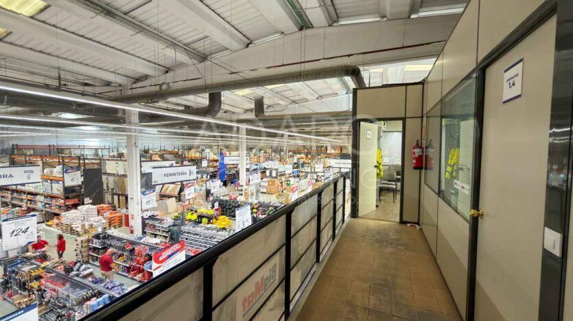 Alquiler de Nave Industrial en Getafe 7081 m²