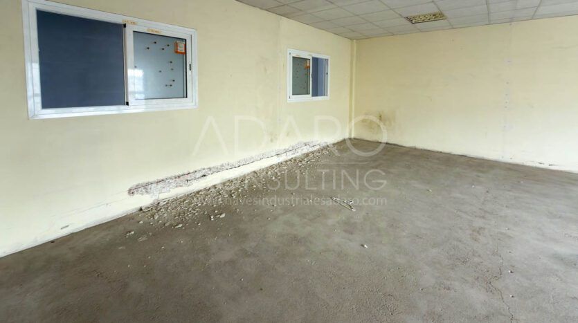 Alquiler de Nave Industrial en Rivas Vaciamadrid con una superficie total de 557 m²