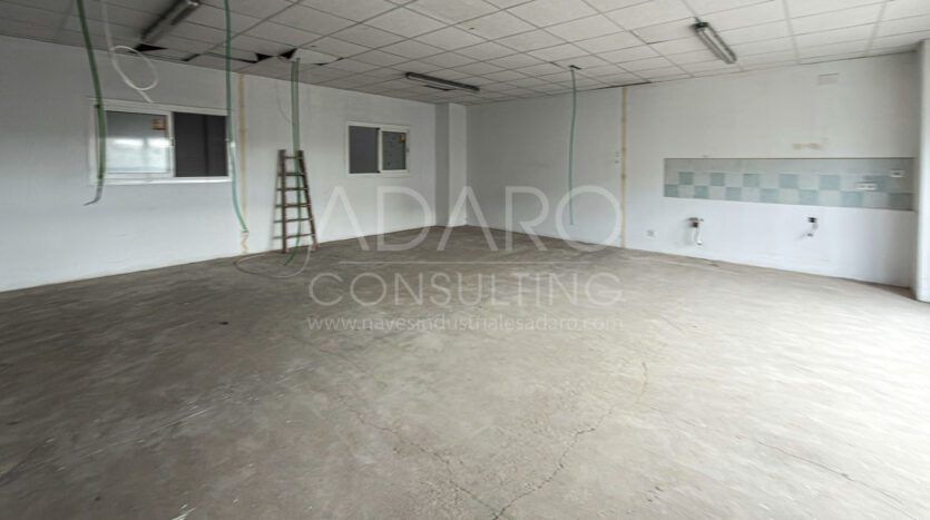 Alquiler de Nave Industrial en Rivas Vaciamadrid con una superficie total de 557 m²