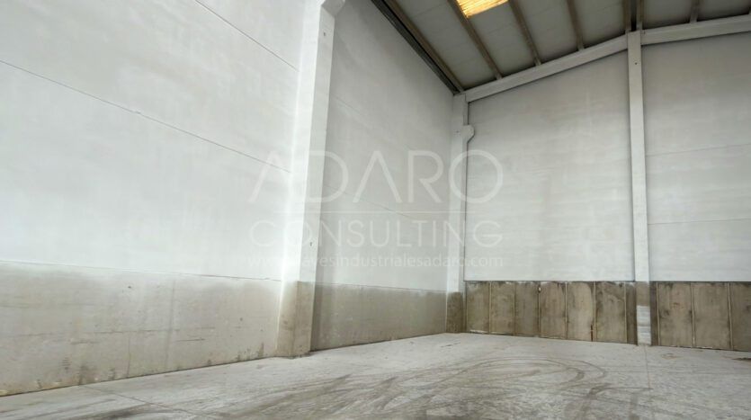 Alquiler de Nave Industrial en Rivas Vaciamadrid con una superficie total de 557 m²
