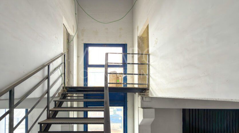 Alquiler de Nave Industrial en Rivas Vaciamadrid con una superficie total de 557 m²